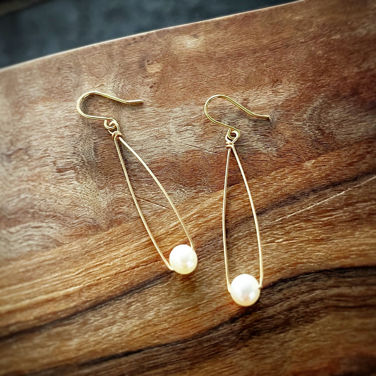 Simone Pearl Earrings - Gold-Fill - Autumn and Ro